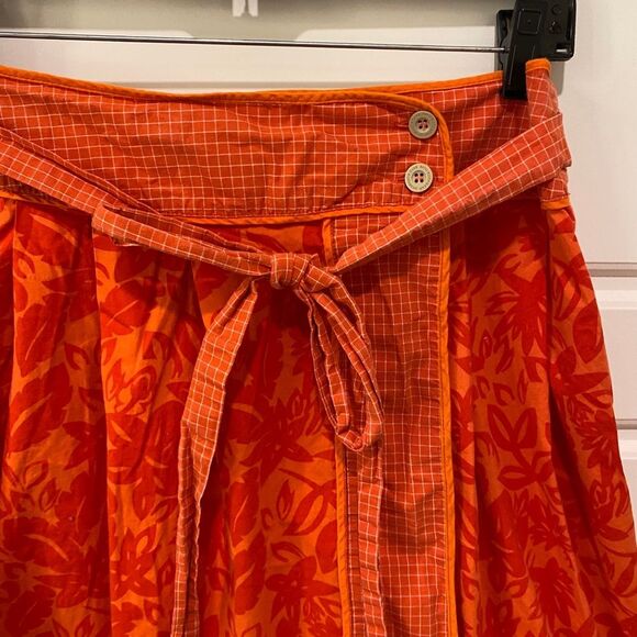 Bayo Women's Tie Waist Wrap Skirt. Orange. SZ 31 (Medium). Bright. Streetwear - Picture 3 of 9